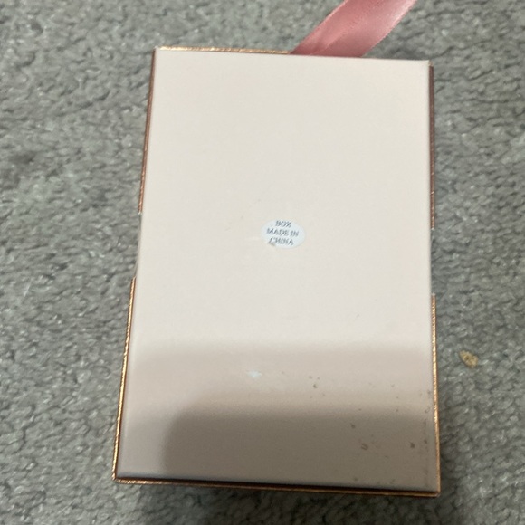 2 Card Sets of Lauren Conrad Earrings Pierced Great Assortment - Picture 8 of 10